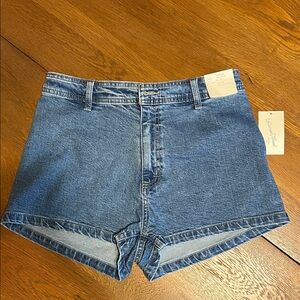 Universal Thread Size 10 Sailor Shorts - NWT